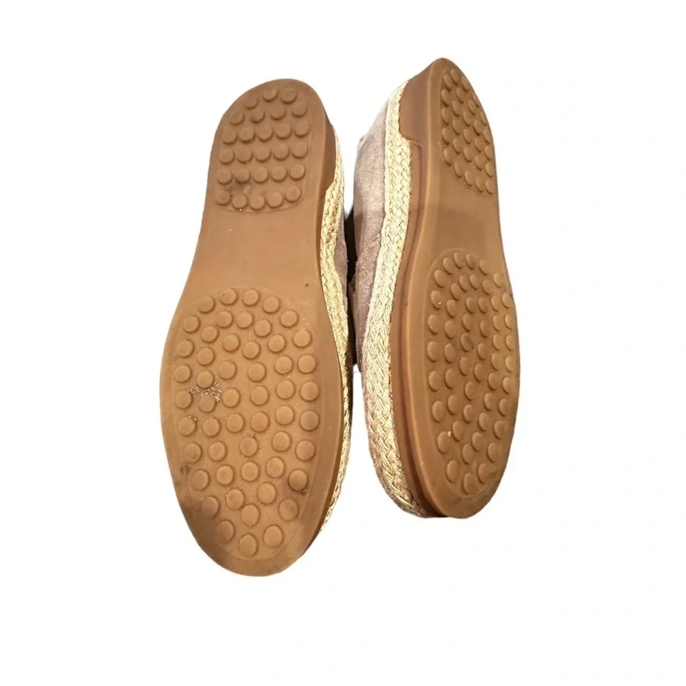 BLONDO WATERPROOF NEUTRAL SUEDE SLIPON CREAM TAN RUBBER SOLE SHOES 7